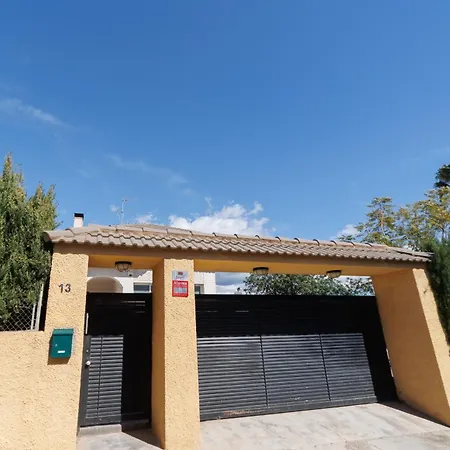 Luxury 20 Minutes From Valencia Lliria