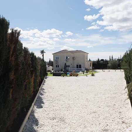 Luxury 20 Minutes From Valencia * Lliria
