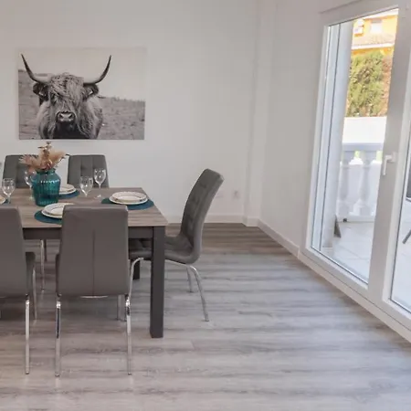 Luxury 20 Minutes From Valencia Holiday home