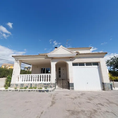 Holiday home Luxury 20 Minutes From Valencia Lliria
